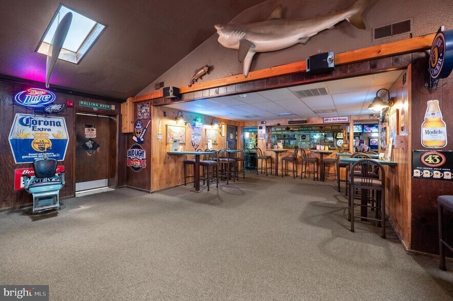 More Photos Of 820 N Black Horse Pike, Williamstown Bar For Sale