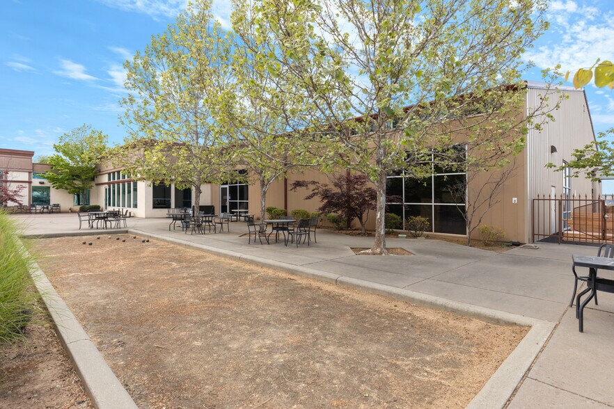 More Photos Of 495 Ryan Ave, Chico Industrial For Lease