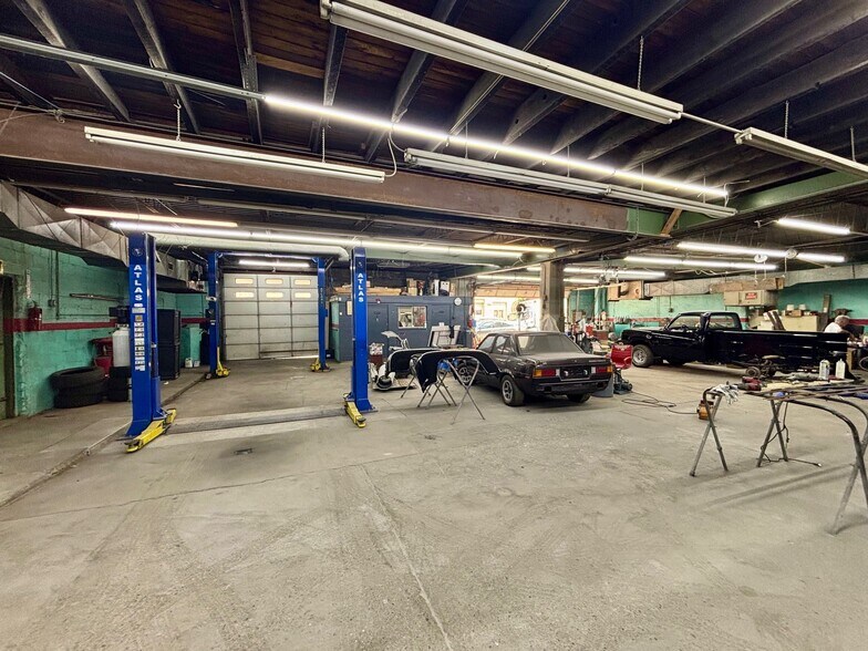 More Photos Of 1616-22 McKean St, Philadelphia Warehouse For Sale