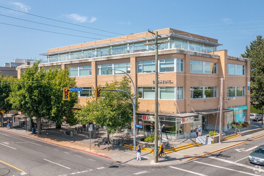 Primary Photo Of 1990 Fort St, Victoria Office For Lease