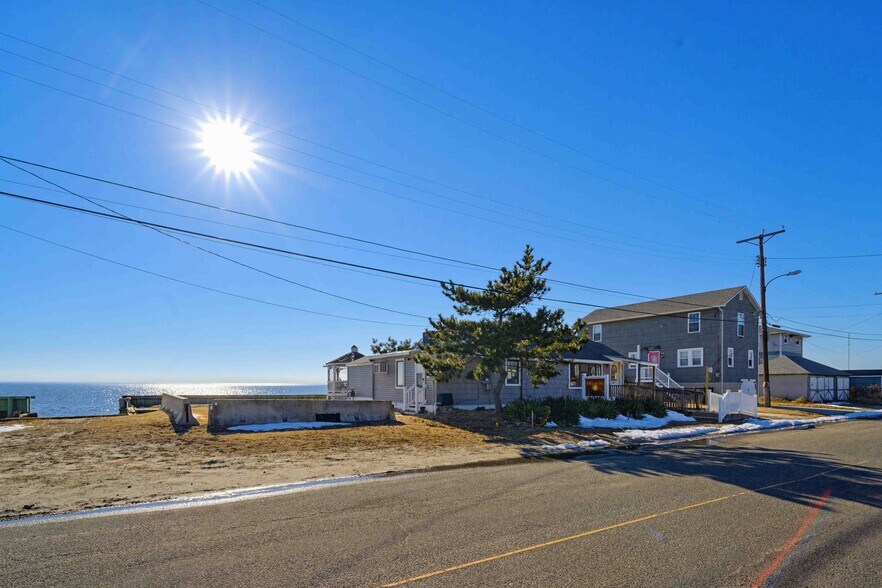 More Photos Of 102 Delaware ave, Fortescue Restaurant For Sale