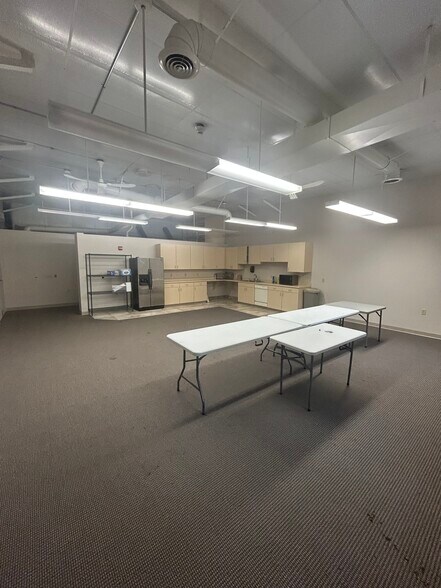 More Photos Of 7601 Discovery Dr, Middleton Medical For Sale