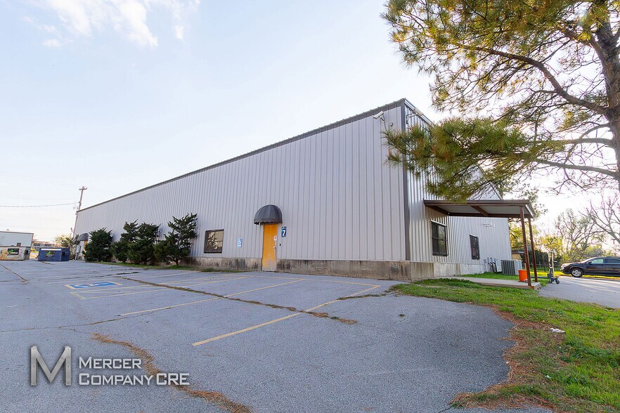More Photos Of 340 S Eckroat St, Oklahoma City Unknown For Lease
