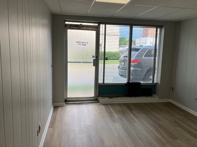 More Photos Of 396 Saint Paul St, Orangeburg Medical For Lease