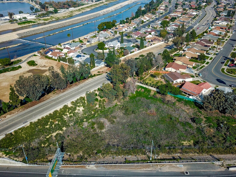 More Photos Of 4100 E Riverdale, Anaheim Land For Sale