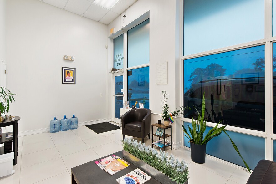 More Photos Of 1100 W Oakland Park Blvd, Wilton Manors Industrial For Lease