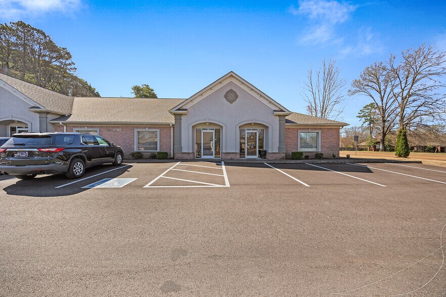 Primary Photo Of 2782 N Highland Ave, Jackson Loft Creative Space For Sale