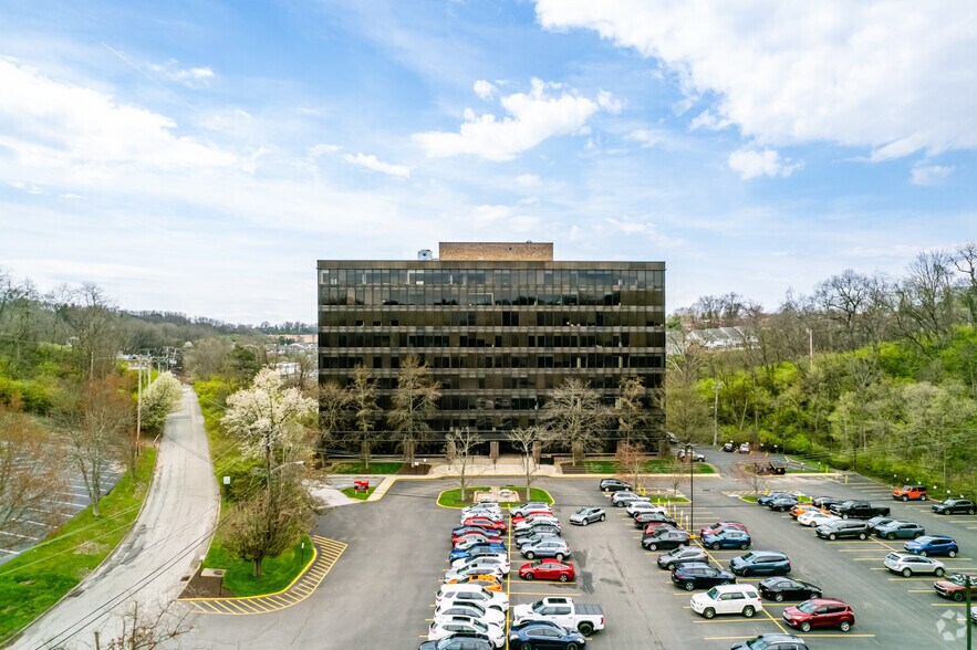 More Photos Of 151 Roessler Rd, Pittsburgh Office For Lease