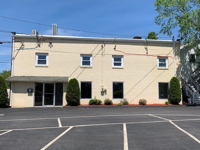 More Photos Of 334 Boston Tpke, Shrewsbury Office For Lease