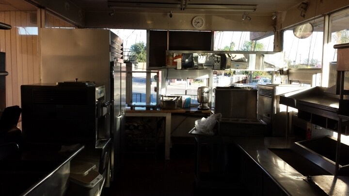 More Photos Of 817 N Lake Ave, Pasadena Fast Food For Lease