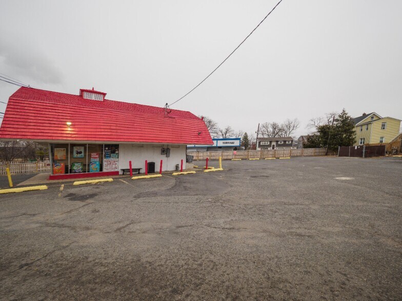 More Photos Of 735 E Hazelwood Ave, Rahway Land For Sale