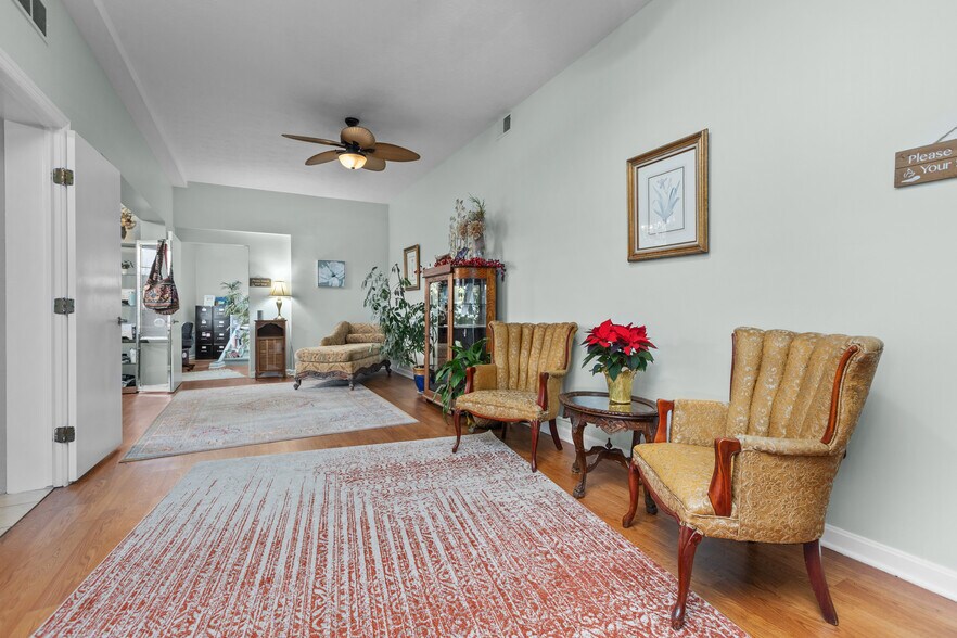 More Photos Of 206 Alexander Ave, Strabane Medical For Sale