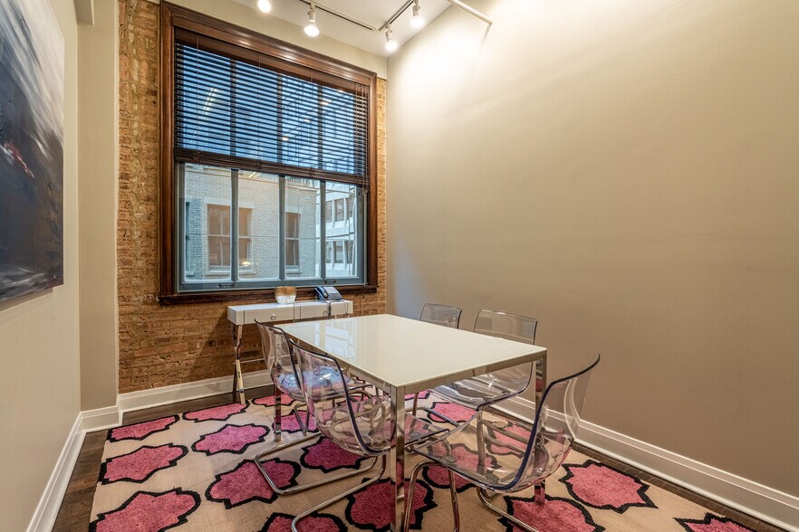 More Photos Of 120 S State St, Chicago Medical For Lease