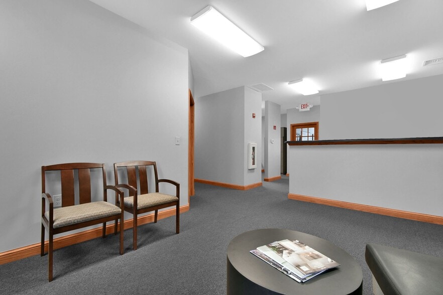 More Photos Of 10400 Blacklick Eastern Rd, Pickerington Medical For Lease