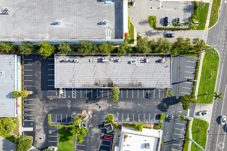 More Photos Of 665-695 S Federal Hwy, Deerfield Beach Unknown For Lease