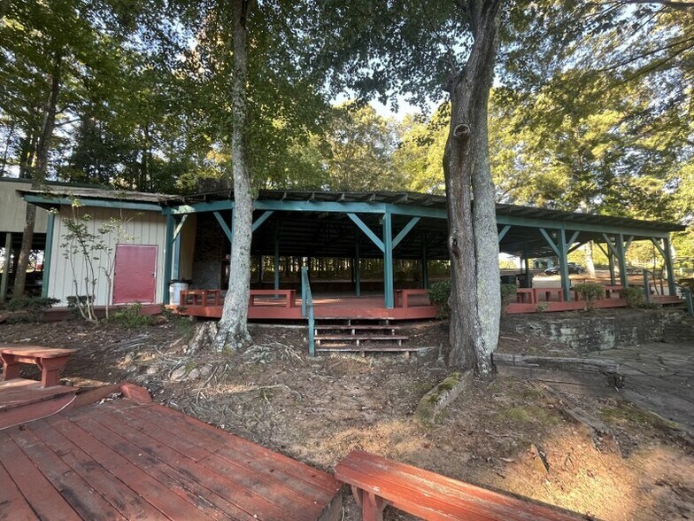 More Photos Of 460 Aerodrome Way, Griffin Land For Sale
