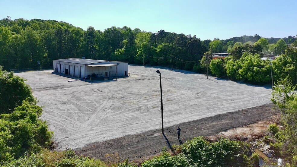 More Photos Of 4490 Bowman Industrial Ct, Conley Service For Lease