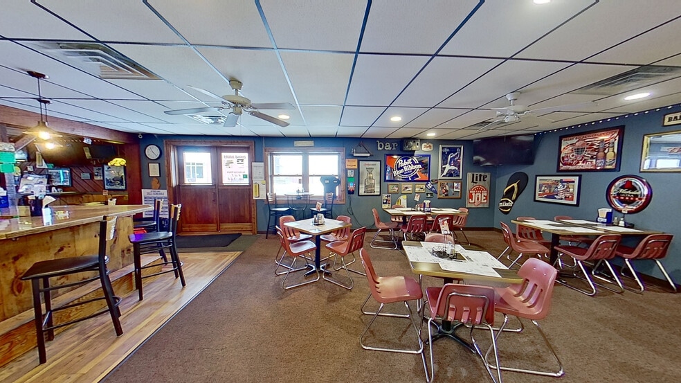 More Photos Of 2803 W Blanchard Rd, Winn Restaurant For Sale