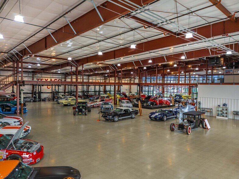 More Photos Of 1920 Garrett St, Enumclaw Industrial For Sale