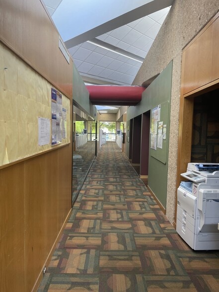 More Photos Of 100 Summit Ave, Hagerstown Office For Sale