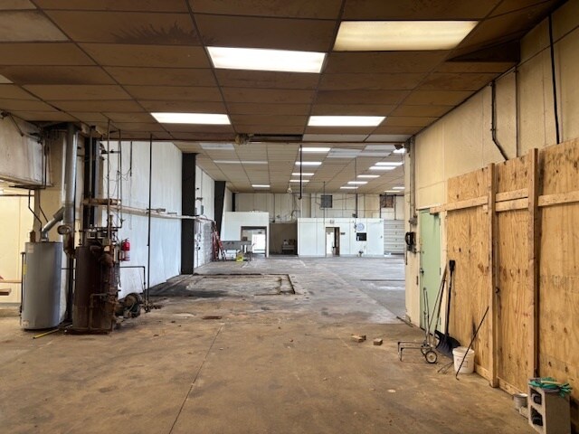 More Photos Of 3519 Clark Ave, Cleveland Manufacturing For Sale