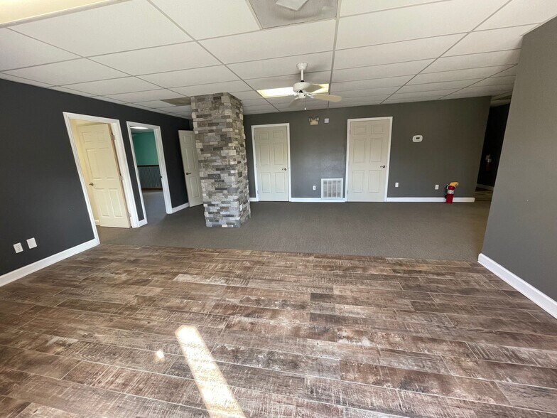 More Photos Of 1101 E Broadway St, Oviedo Office For Lease