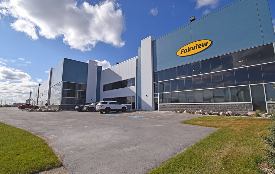 More Photos Of 19 Ronn Rd, Winnipeg Warehouse For Lease