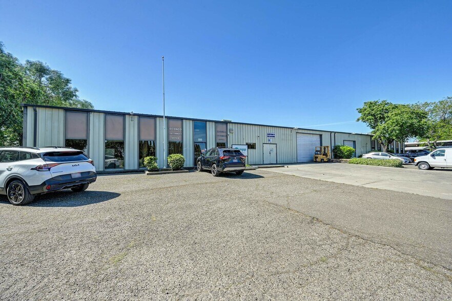 More Photos Of , Woodland Unknown For Sale