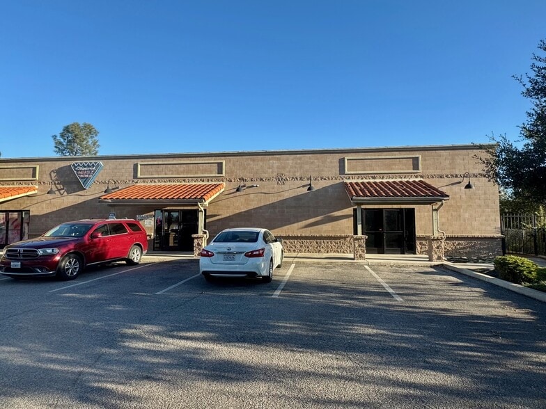 Primary Photo Of 7253 El Camino Real, Atascadero Storefront For Lease