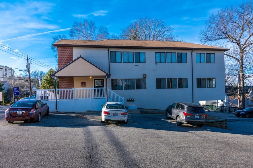 More Photos Of 530 E Joppa Rd, Towson Medical For Lease