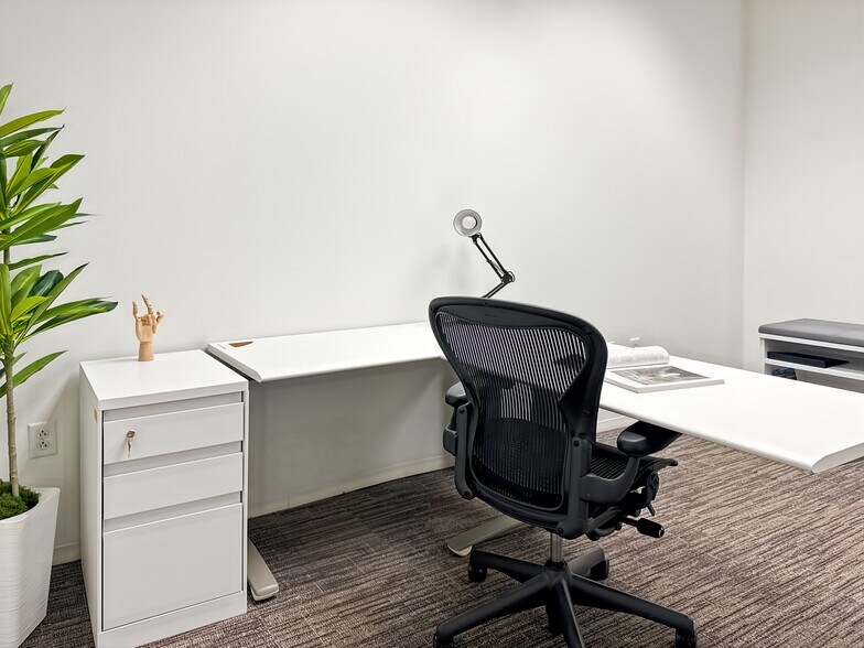 More Photos Of 3102 West End Ave, Nashville Coworking Space