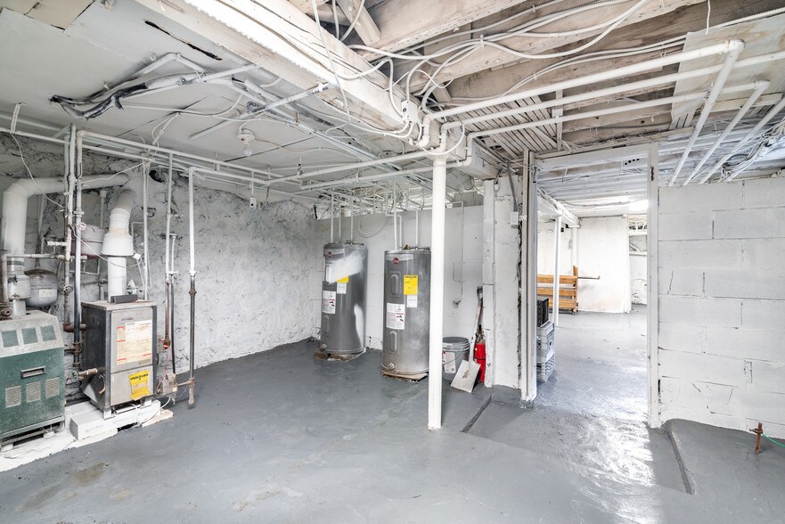 More Photos Of 318-320 Cortelyou Rd, Brooklyn Storefront Retail Residential For Sale