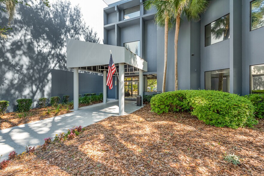 More Photos Of 7825 Baymeadows Way, Jacksonville Office For Sale