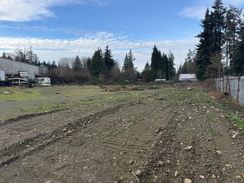 More Photos Of 212 N Gales St, Port Angeles Warehouse For Sale