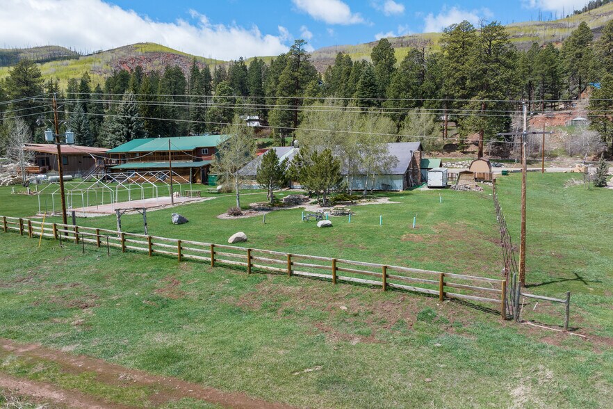 More Photos Of 17460 County Road 501, Bayfield Restaurant For Lease