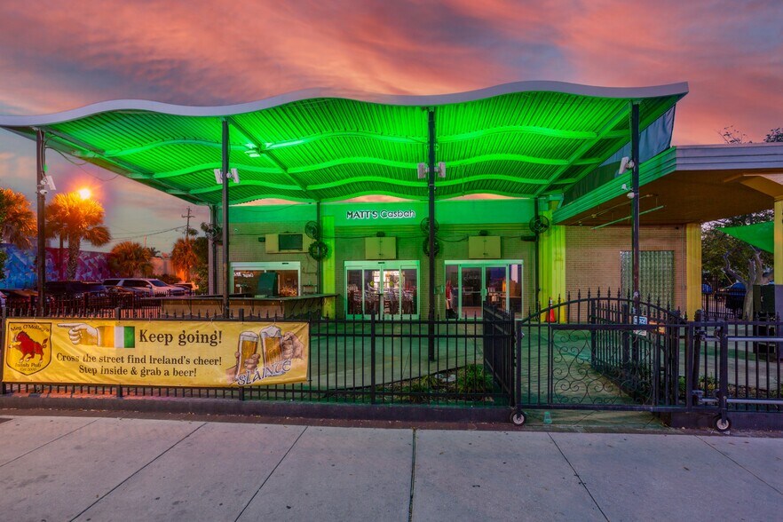 More Photos Of 801 E New Haven Ave, Melbourne Restaurant For Sale