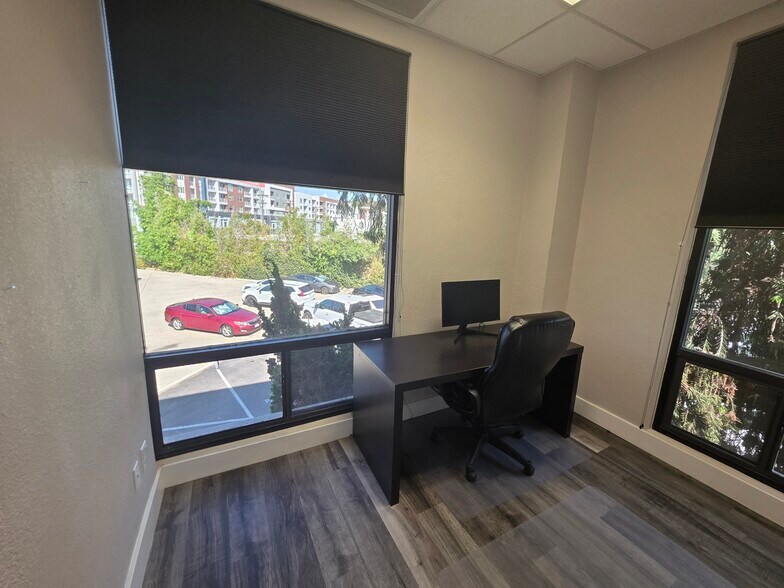 More Photos Of 5959 Mission Gorge Rd, San Diego Office For Sale