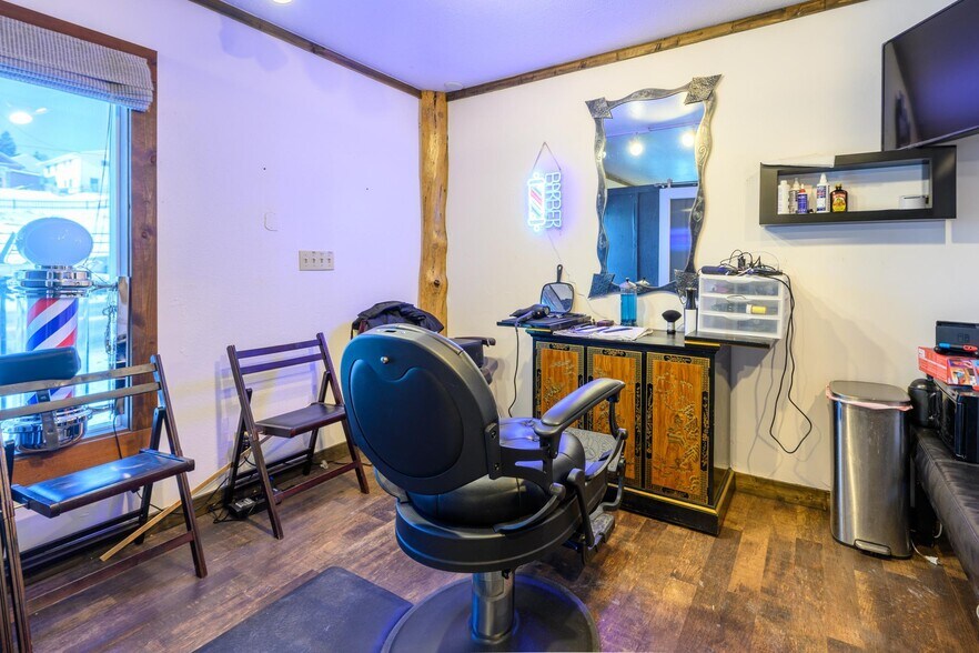 More Photos Of 312 Dewey Ave, Eureka Storefront Retail Office For Sale