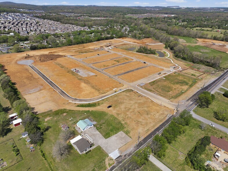 More Photos Of 3545 Almaville Rd, Smyrna General Retail For Lease