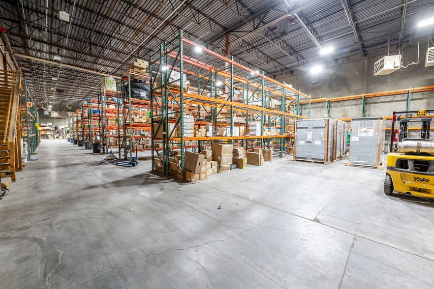 More Photos Of 662 W Commerce Park Dr, Midvale Warehouse For Sale