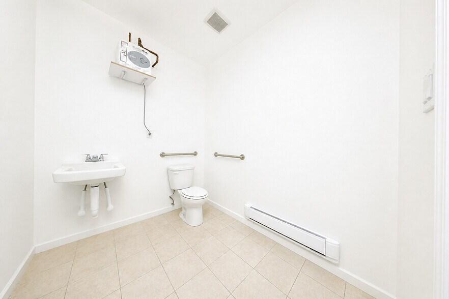 More Photos Of 9302 4th Ave, Brooklyn Freestanding For Sale