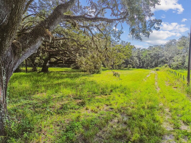 More Photos Of 16350 US-41, Spring Hill Land For Sale