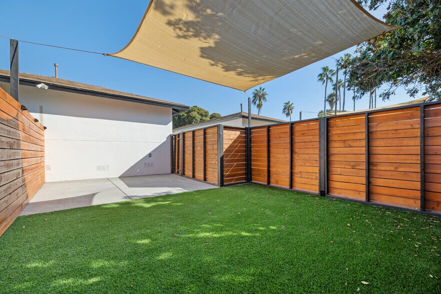 More Photos Of 1012-20 15th St, San Diego Apartments For Sale