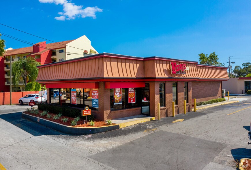 Primary Photo Of 1452 Pasadena Ave S, Saint Petersburg Fast Food For Lease