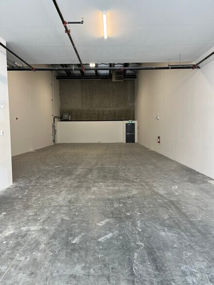 More Photos Of 3310 Carrington Rd, West Kelowna Warehouse For Lease