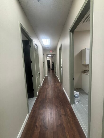 More Photos Of 24001 Orchard Lake Rd, Farmington Hills Medical For Sale