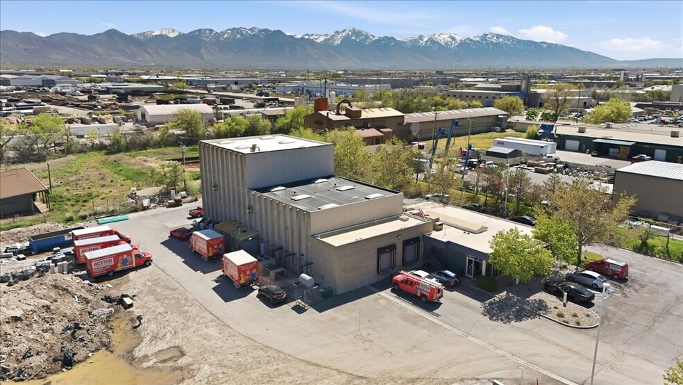 More Photos Of 825 S Gladiola St, Salt Lake City Warehouse For Sale
