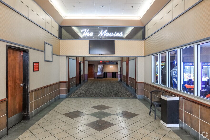 More Photos Of 2111 E University Dr, Auburn Movie Theatre For Sale