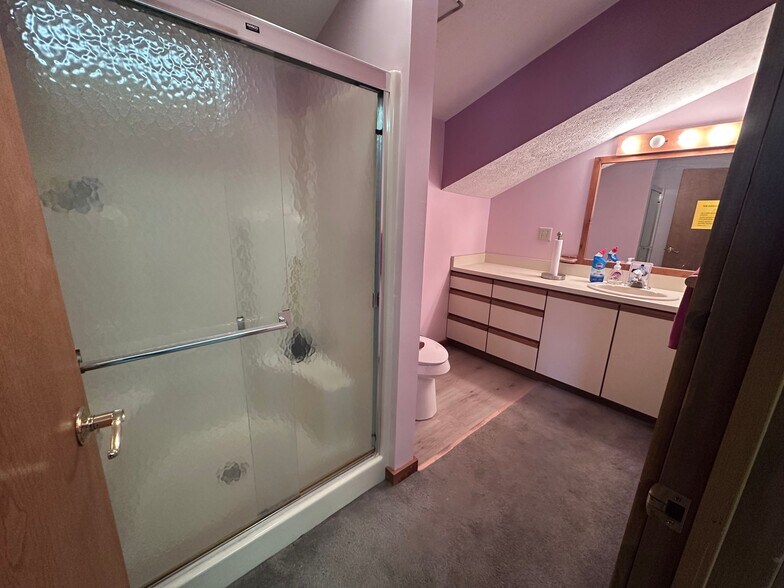 More Photos Of 966 W South Airport Rd, Traverse City Freestanding For Sale