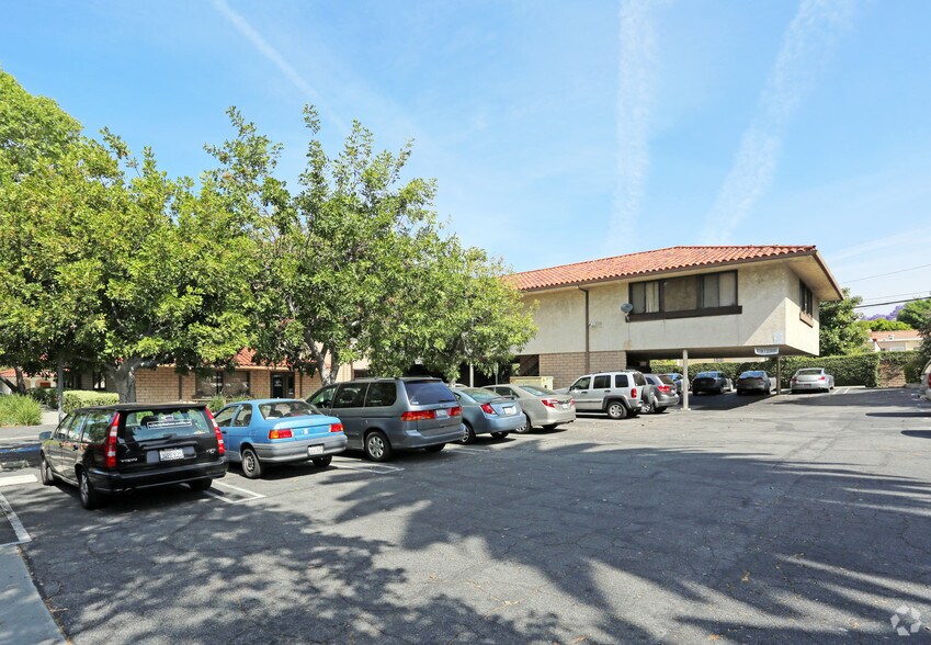 More Photos Of 8152 Painter Ave, Whittier Medical For Sale